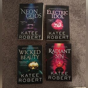 Katee Robert Dark Olympus Book Series 1-4